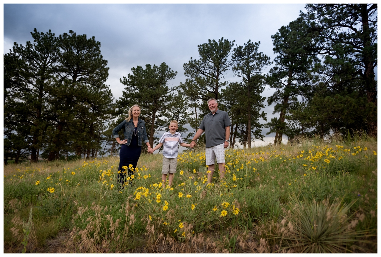 Family portrait photographer in aurora colorado - 80016 - mackenzie carullo photography - family of 3 pose ideas