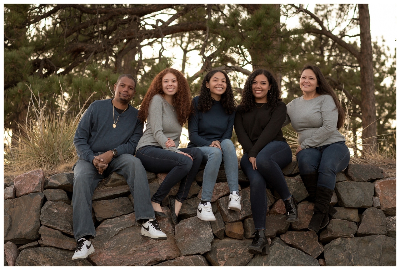 Kat & Mark Hayes Asia, Aliya, Aylana 2020 Fall family photos by Tallyns Reach - southlands photographer MacKenzie Carullo