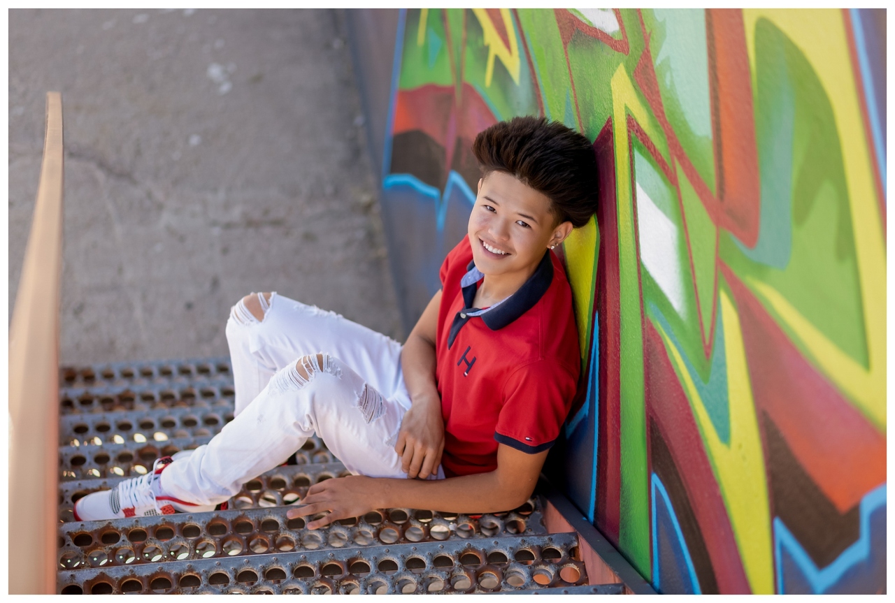 Highschool Senior portrait photographer , photos, photography , EagleCrest, Smoky hill, Vista Peak, chapparal , grandview, cherokee trail, cherry creek, machbeuf, lotus school of excellance