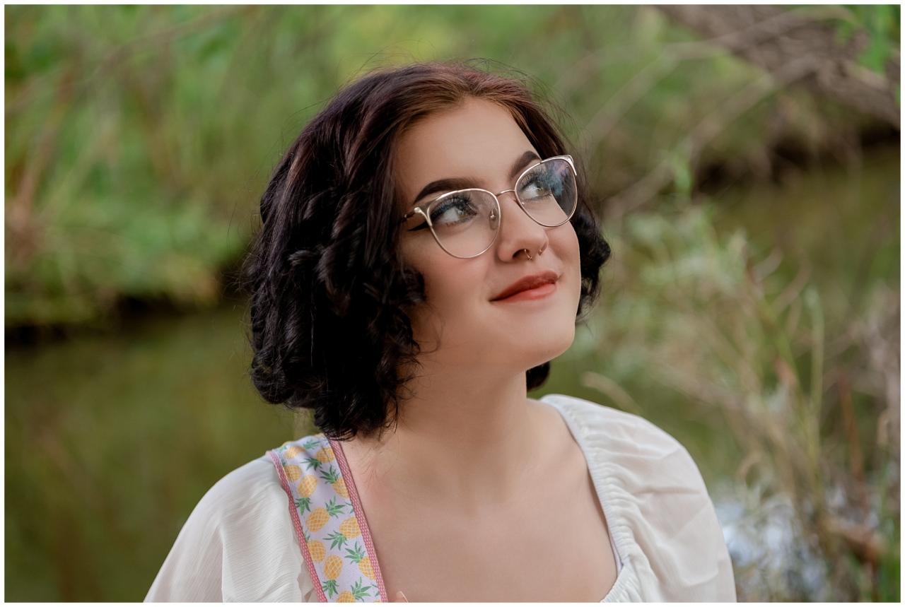 Highschool Senior portrait photographer , photos, photography , EagleCrest, Smoky hill, Vista Peak, chapparal , grandview, cherokee trail, cherry creek, machbeuf, lotus school of excellance